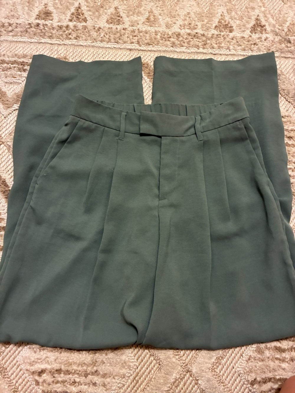 a new day Women's Pleated Wide-Leg Pants in Forest Green